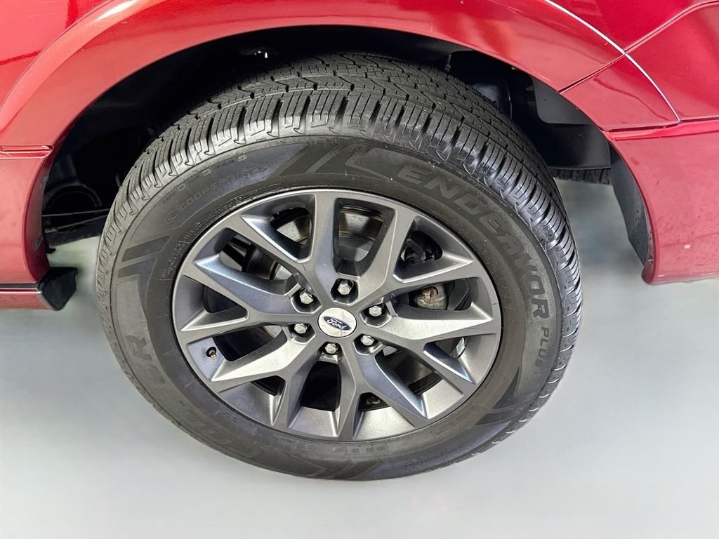 Used 2017 Ruby Red Metallic Tinted Clearcoat Ford Limited image 35