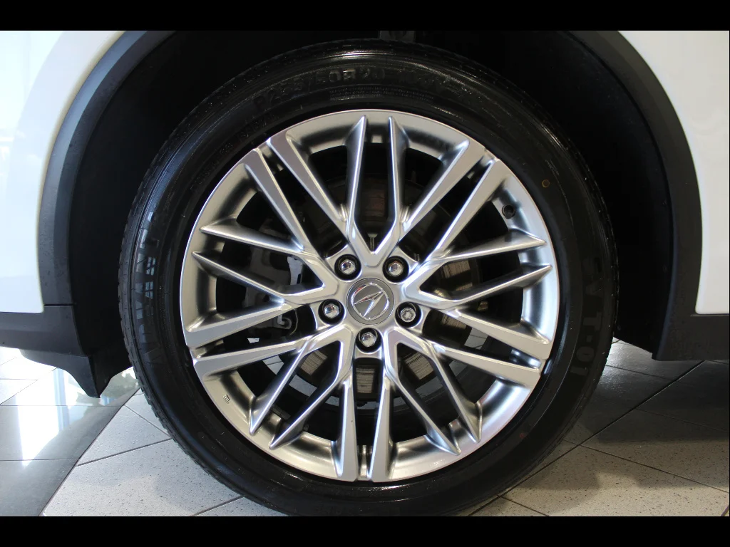 Used 2023 Platinum White Pearl Acura SH-AWD w/Advance image 9