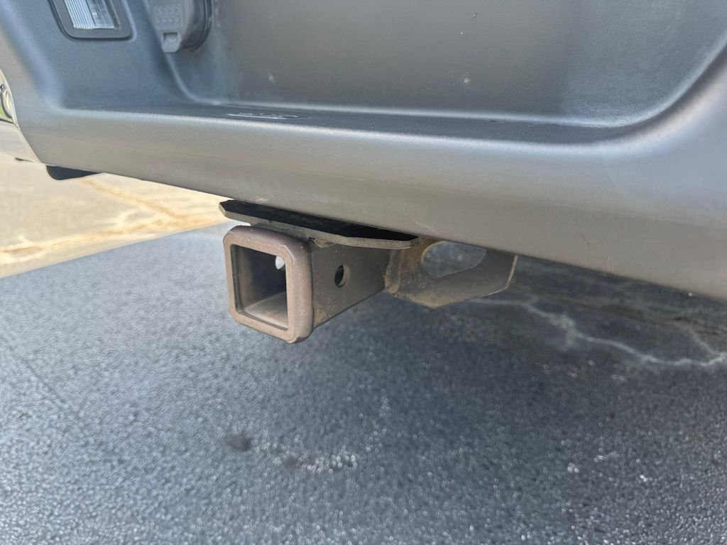 Used 2018 Gray Ford XL image 11