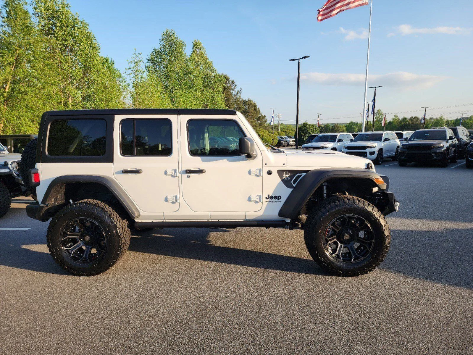 Used 2024 White Jeep Willys Wheeler with SCA Performance Package image 2