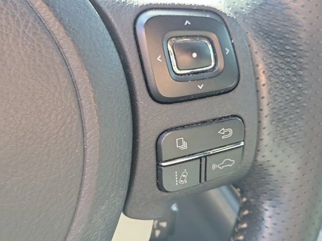 Used 2021 Obsidian Lexus 300 F Sport image 23