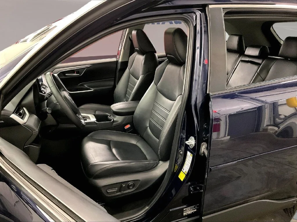 2023 Toyota RAV4 XLE Premium - Photo 29