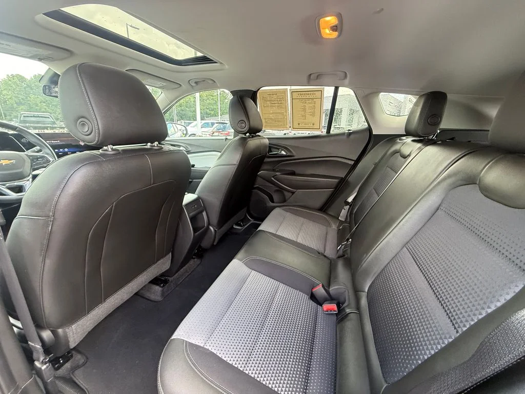 Used 2025 Gray Chevrolet LT image 22