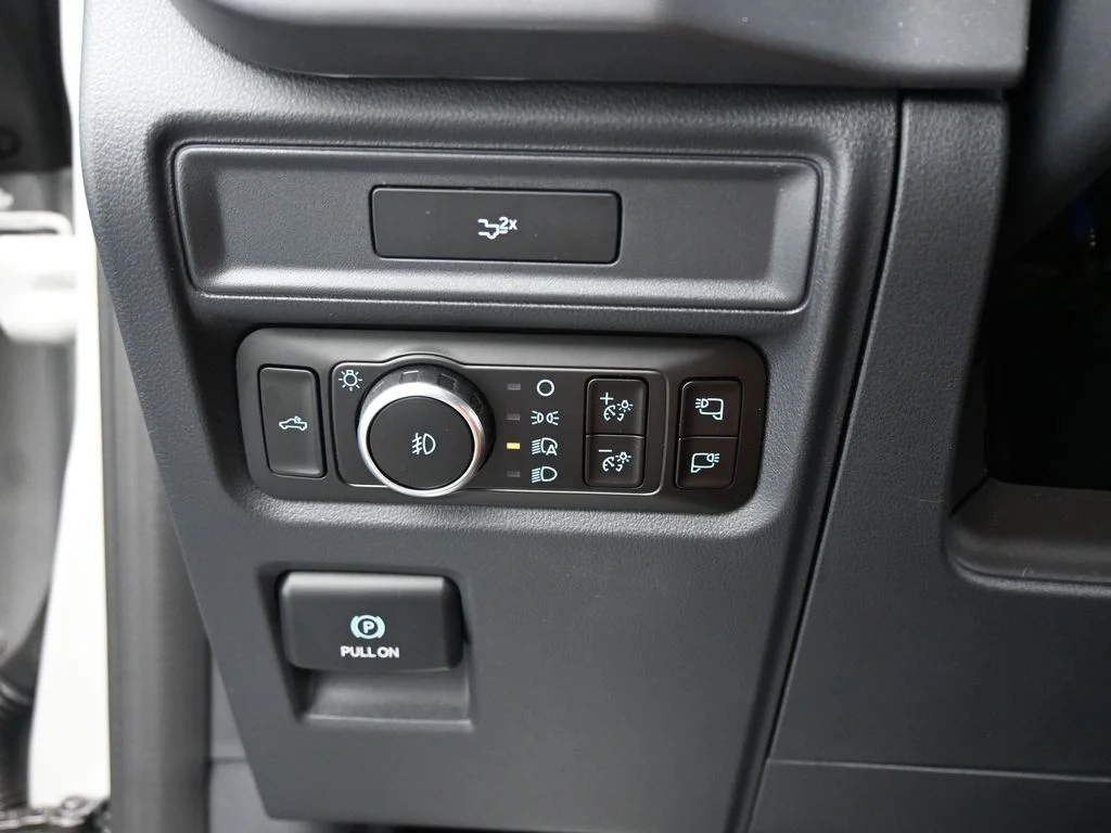New 2026 White Ford XLT image 13