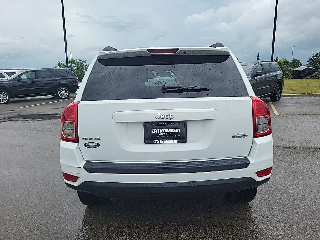 Used 2012 White Jeep Latitude image 4