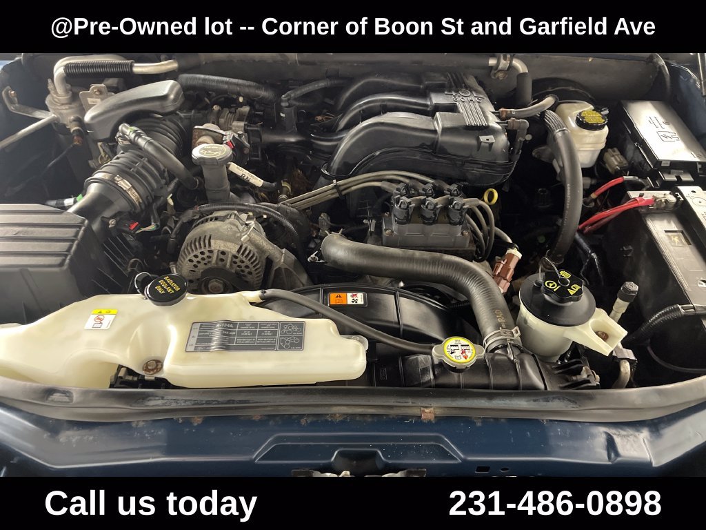 Used 2006 Blue Ford XLT image 9