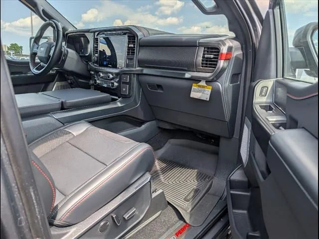 2024 Ford F-150 Raptor - Photo 27