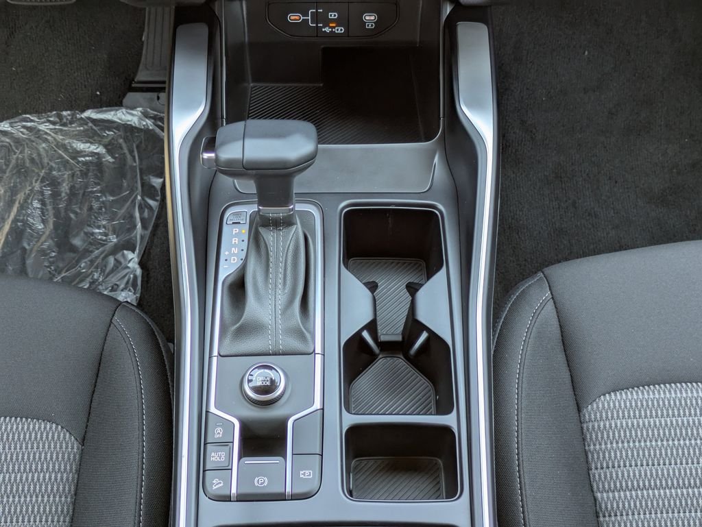 New 2026 Ebony Black Kia LX image 16