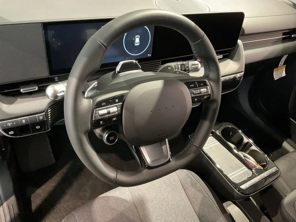 New 2027 Green Hyundai SE image 10