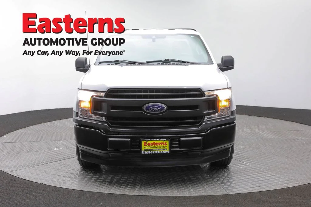 Used 2019 White Ford XL image 2