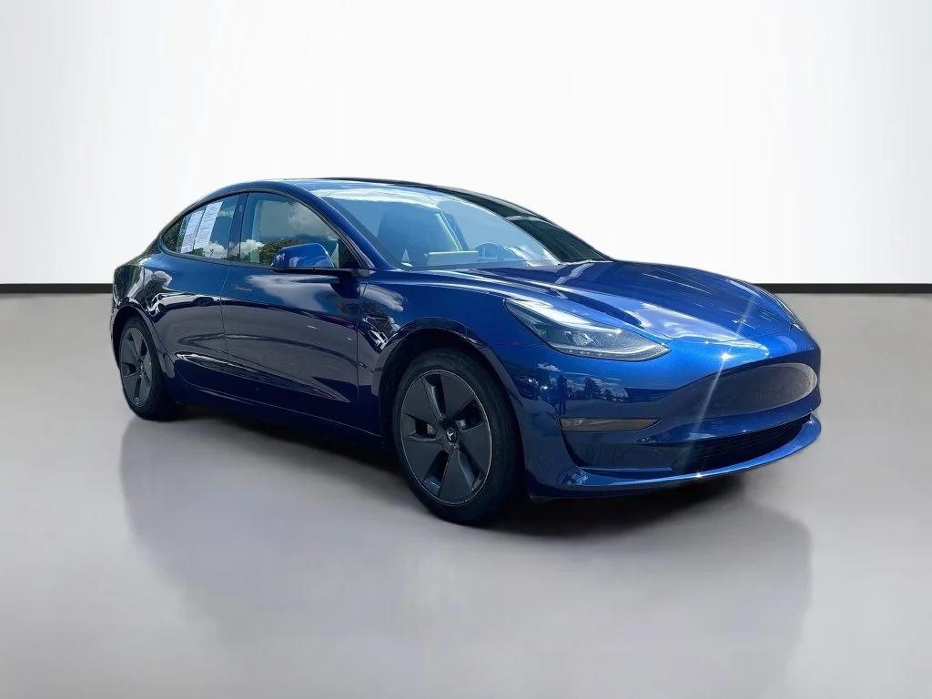 Used 2023 Deep Blue Metallic Tesla Base image 1