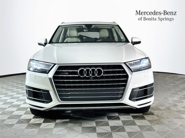 Used 2019  Audi 45 Premium Plus image 2
