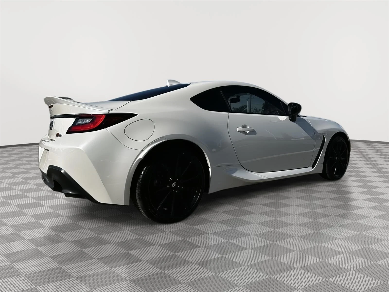 Used 2023 Halo Toyota Premium image 6
