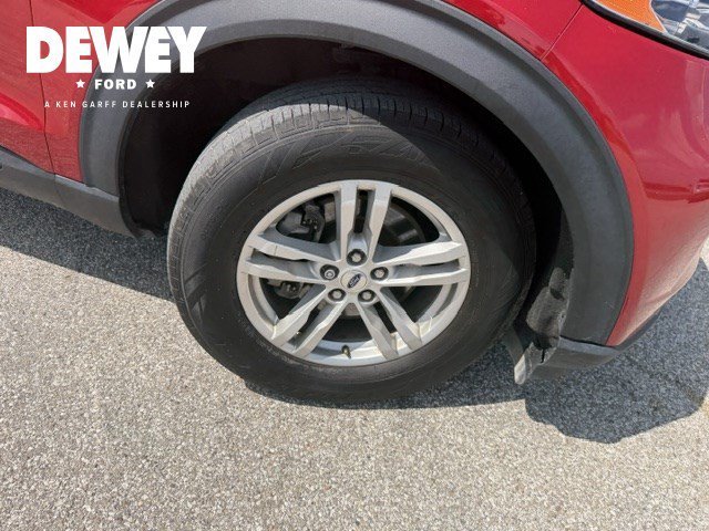 Used 2023 Red Metallic Ford XLT image 36