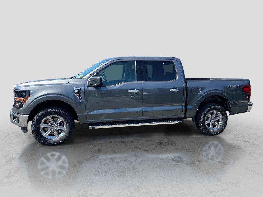 Used 2025 Gray Ford XLT image 4