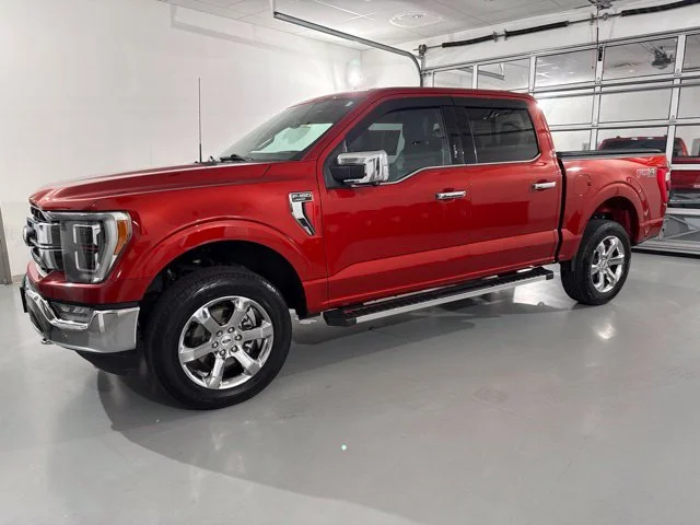 Used 2023 Red Ford Lariat image 3
