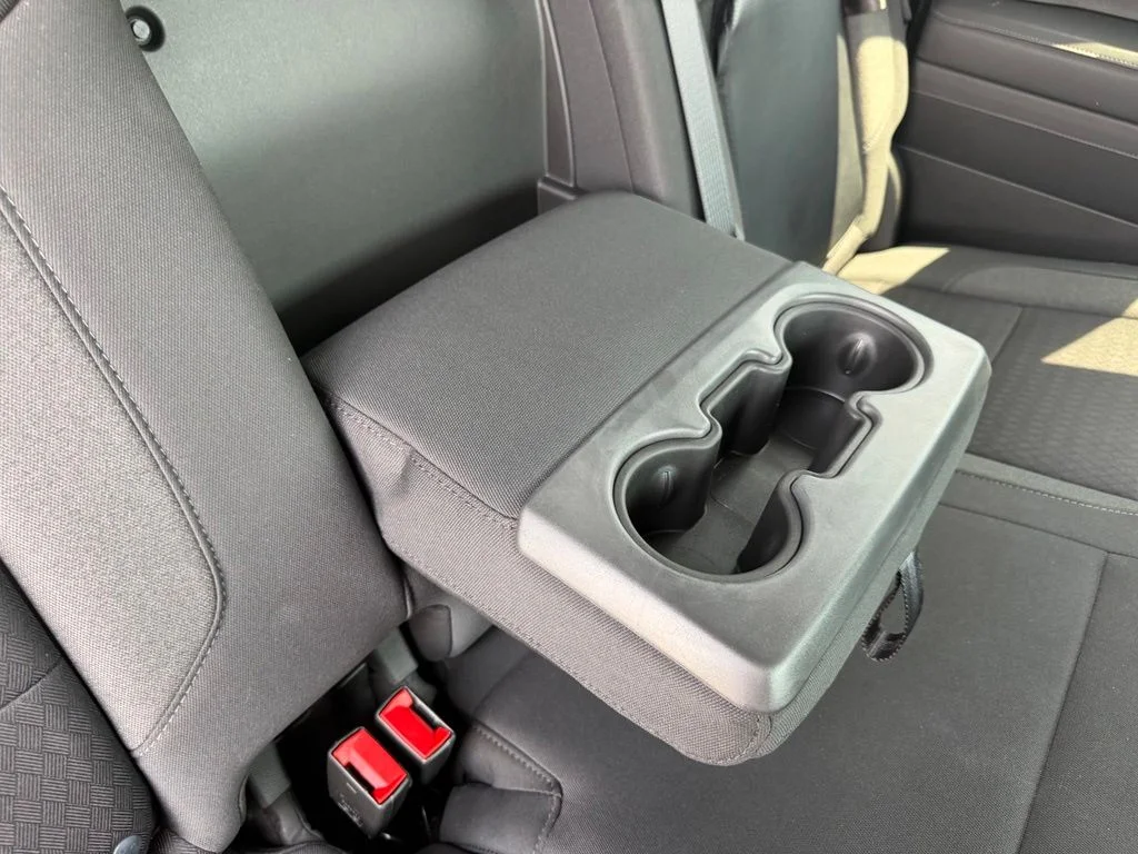 Used 2025 Silver GMC Elevation image 37