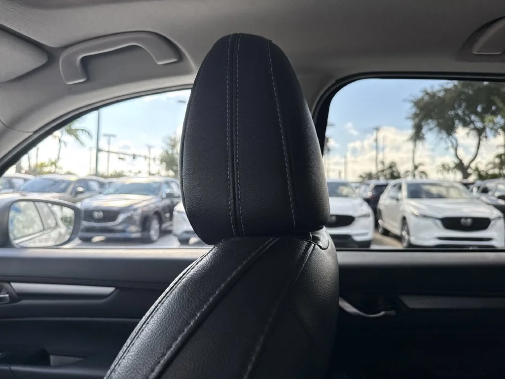 Used 2024 Quartz Metallic Mazda 2.5 S Preferred Package image 16