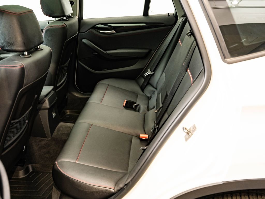 Used 2014 Alpine White BMW xDrive28i image 42