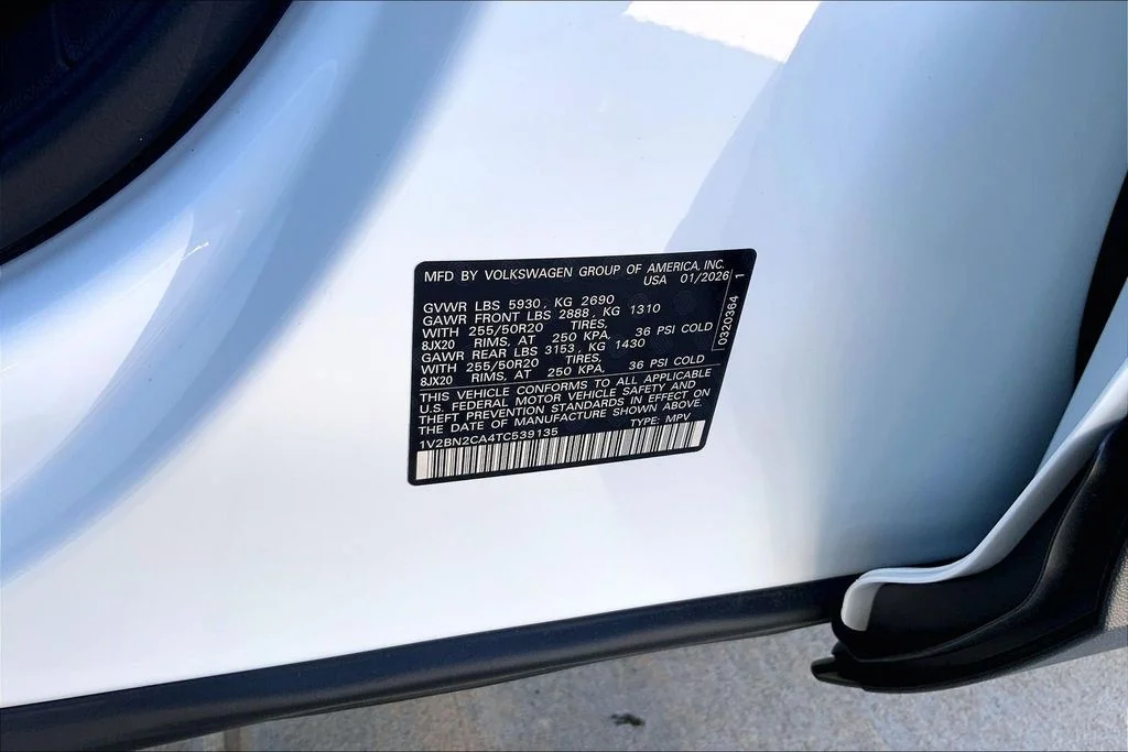 New 2026 Opal White Pearl Volkswagen 2.0T SEL image 8