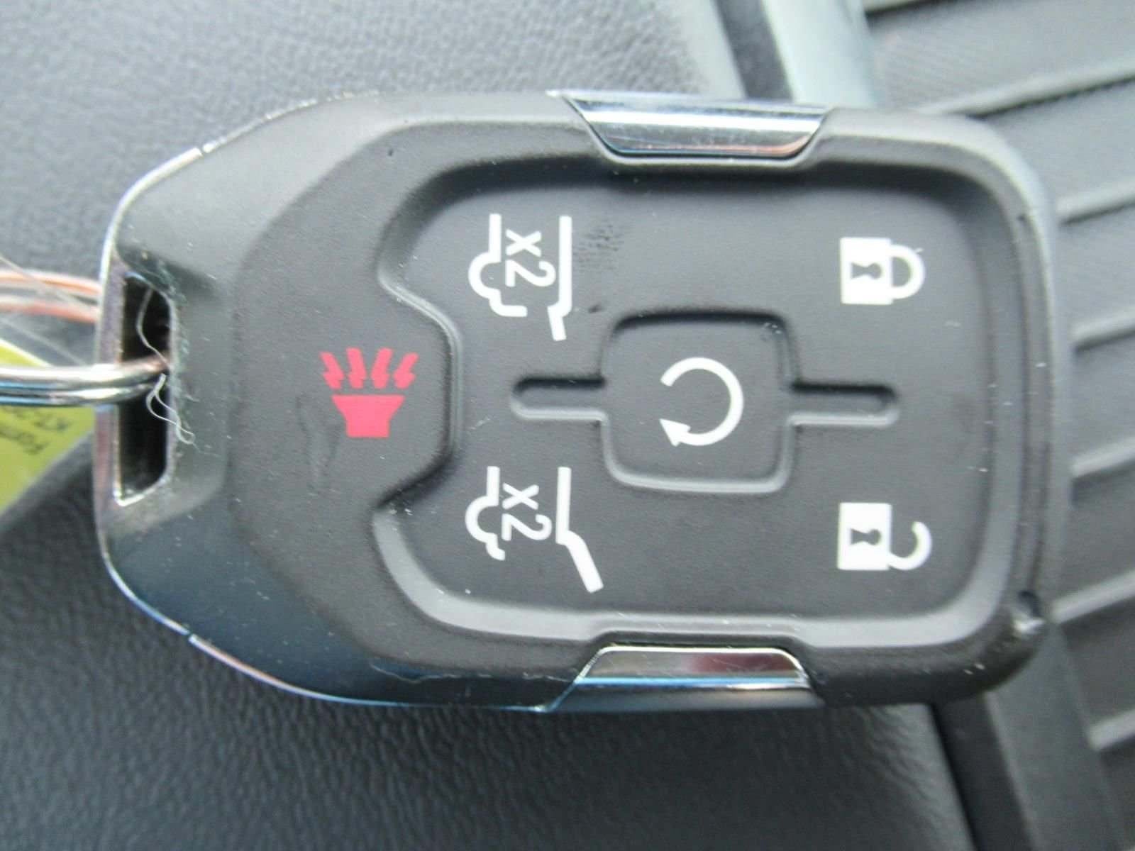 Used 2018 Gray Chevrolet Premier image 35