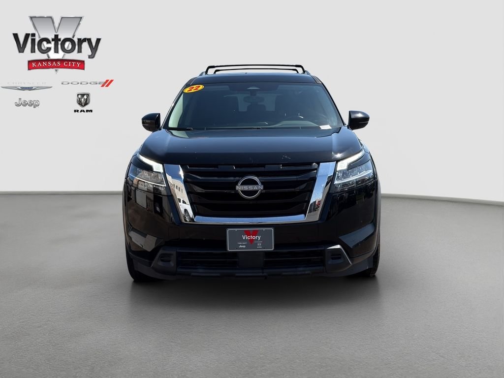 Used 2022 Nissan Pathfinder SV with VIN 5N1DR3BA8NC232474 for sale in Kansas City
