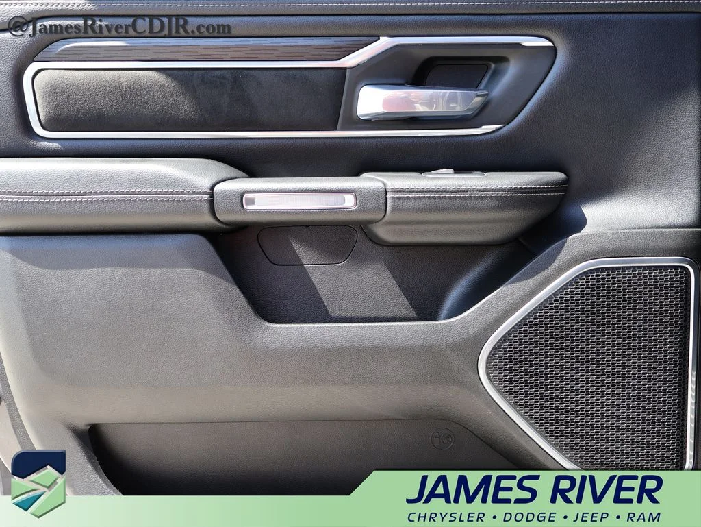2024 RAM Ram 1500 Pickup Laramie - Photo 16