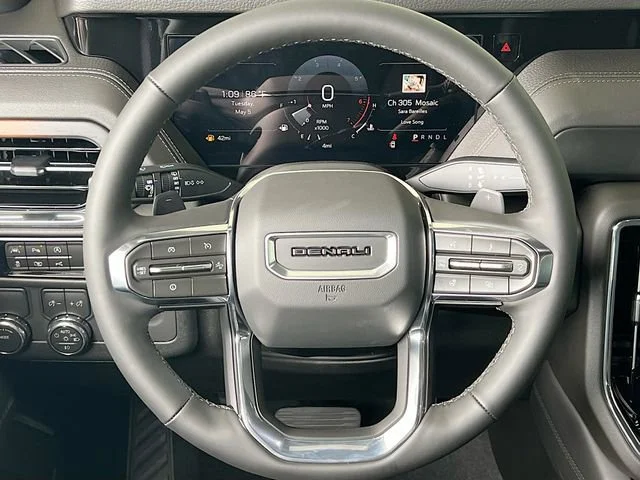 2026 GMC Yukon XL Denali - Photo 7