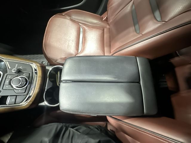 Used 2017 Black Mazda Signature image 28