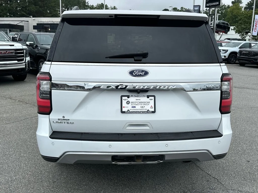 Used 2020 White Ford Limited image 6