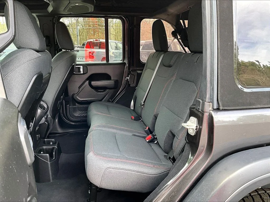 Used 2024 Gray Jeep Rubicon image 16