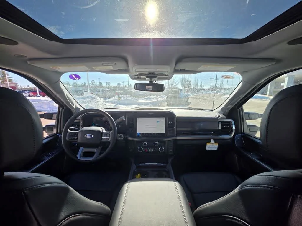 New 2026 Oxford White Ford LARIAT image 10
