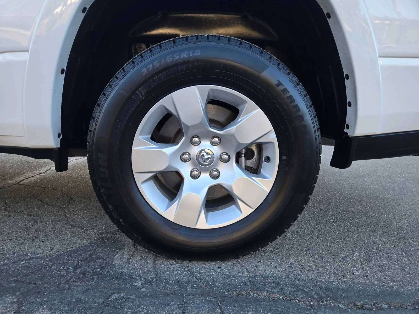 Used 2025  Ram Big Horn image 26