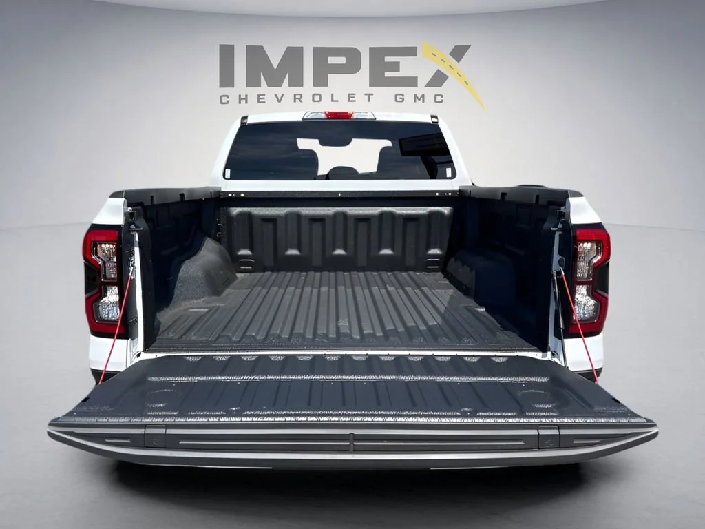Used 2025 White Ford XLT image 25