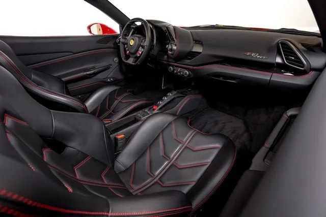 Used 2018 Rosso Corsa Ferrari  image 53