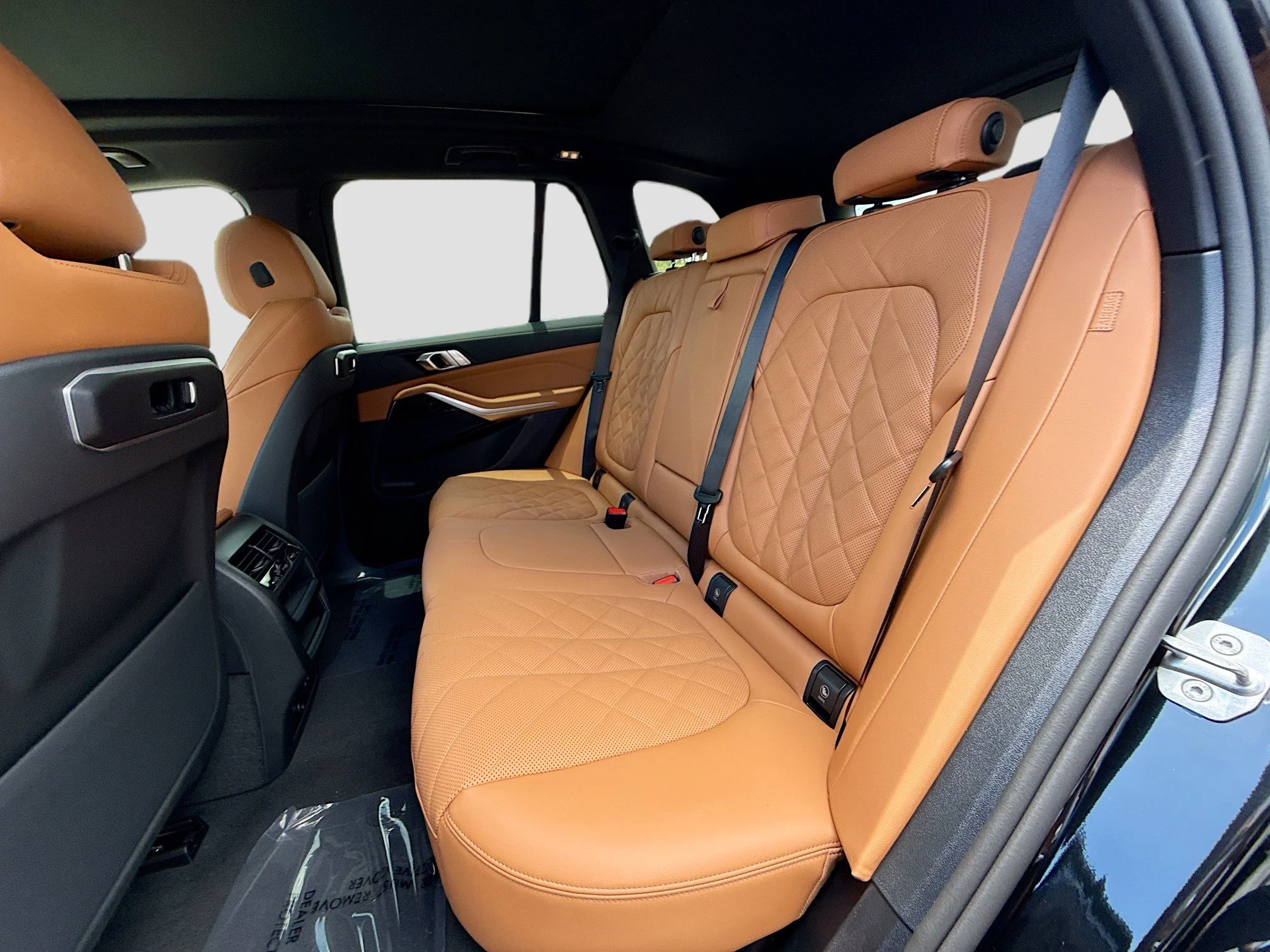 New 2026 Black Sapphire Metallic BMW sDrive40i image 21