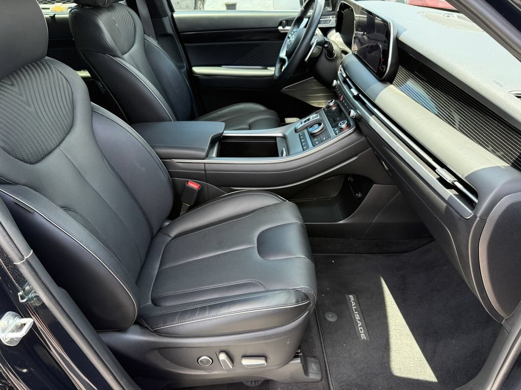 Used 2025  Hyundai Calligraphy image 15