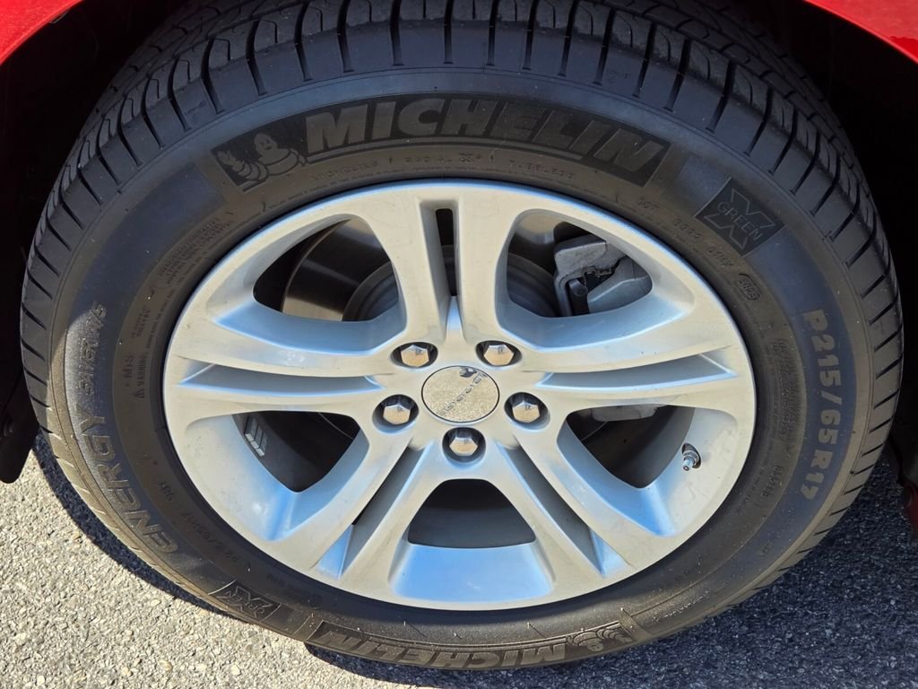 Used 2023 Red Dodge SXT image 12