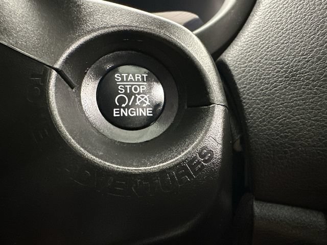 2022 Jeep Renegade Red Edition - Photo 35