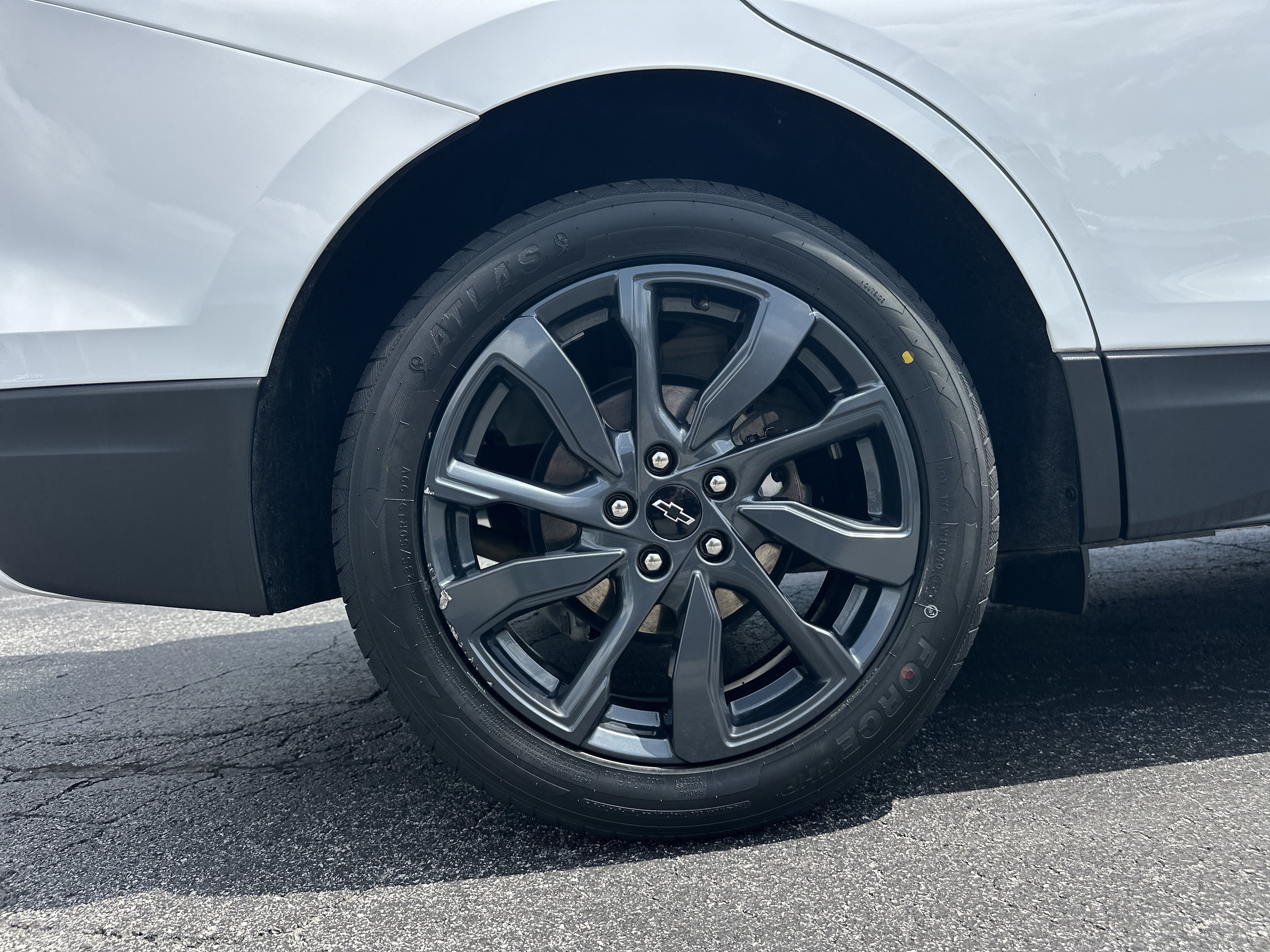 Used 2024 Summit White Chevrolet RS image 18