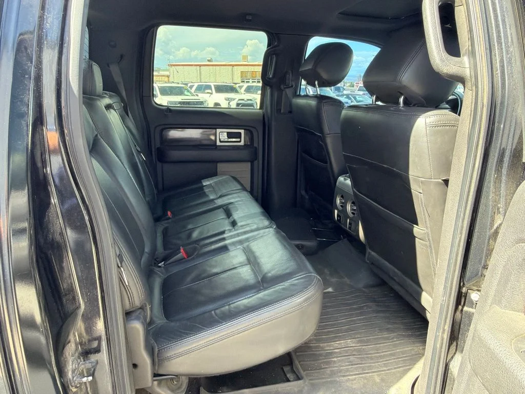 Used 2013 Tuxedo Black Metallic Ford Platinum image 17
