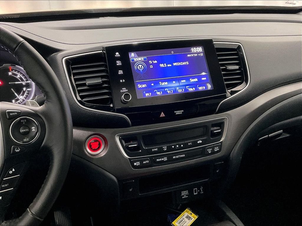 Used 2023 Black Honda RTL image 18