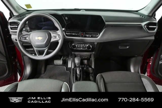 Used 2025 Crimson Metallic Chevrolet LT image 16