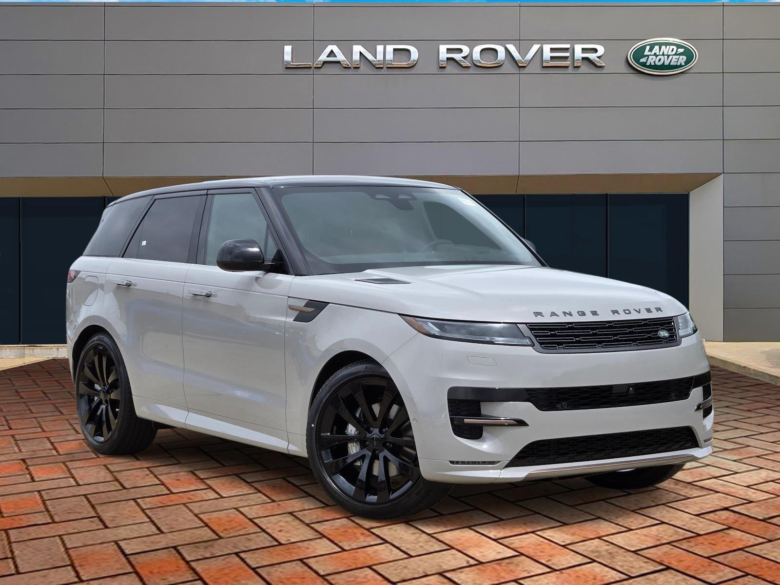 2026 Land Rover Range Rover Sport P400 MHEV Dynamic SE's photo