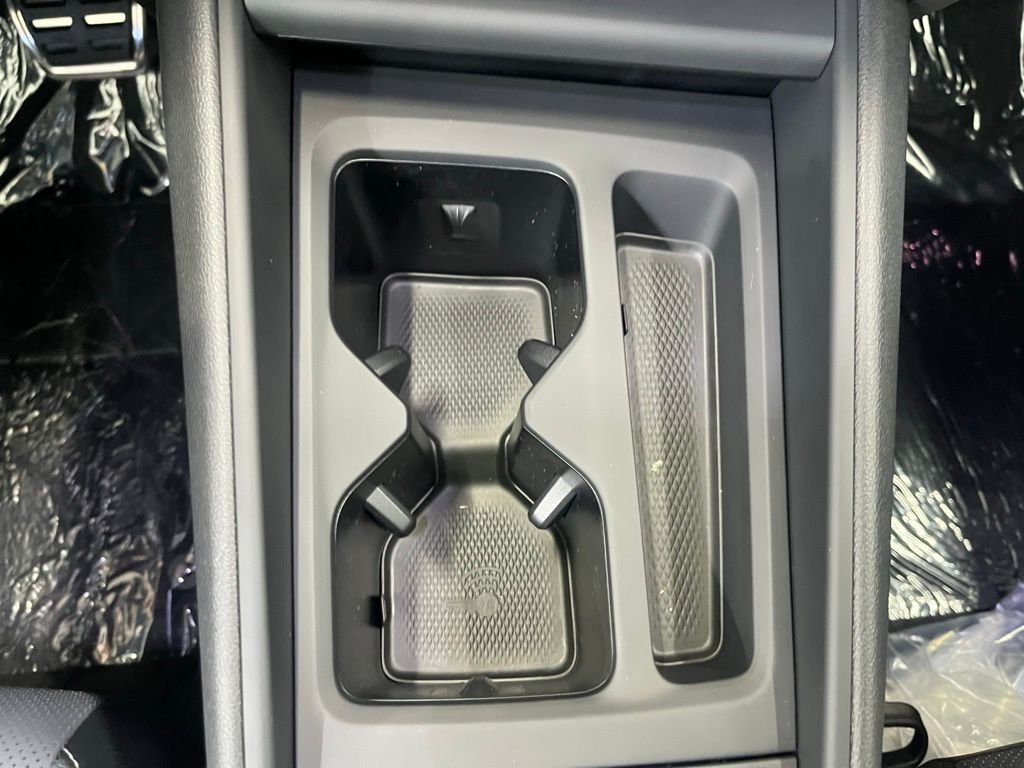 2026 Volkswagen Tiguan SE R-LINE BLACK - Photo 15