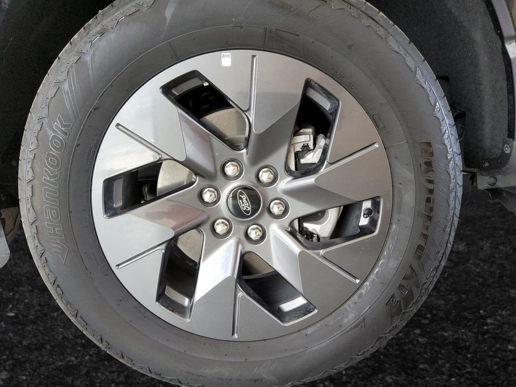 Used 2025 Black Ford Flash image 25
