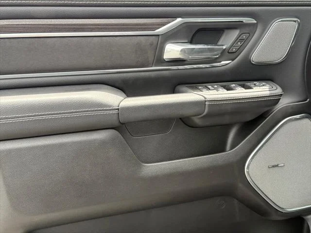 2025 RAM 1500 Laramie - Photo 11