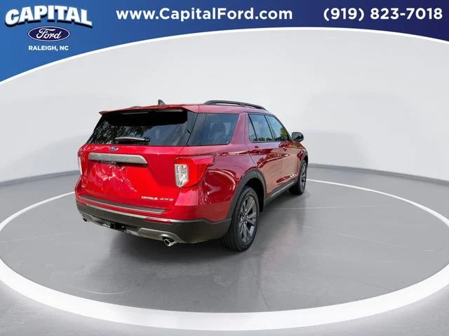 Used 2023 Red Ford XLT image 8
