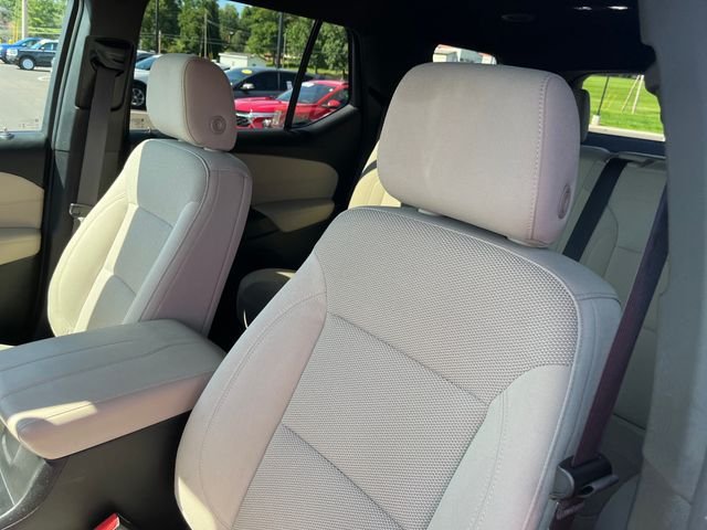 Used 2023 Gray Chevrolet LS image 12