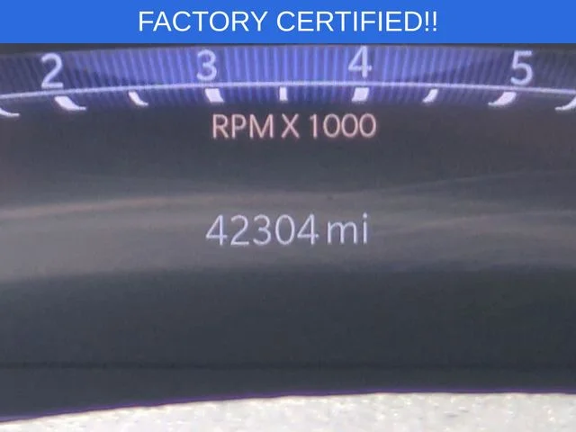 Used 2023 Silver Jeep Limited image 22
